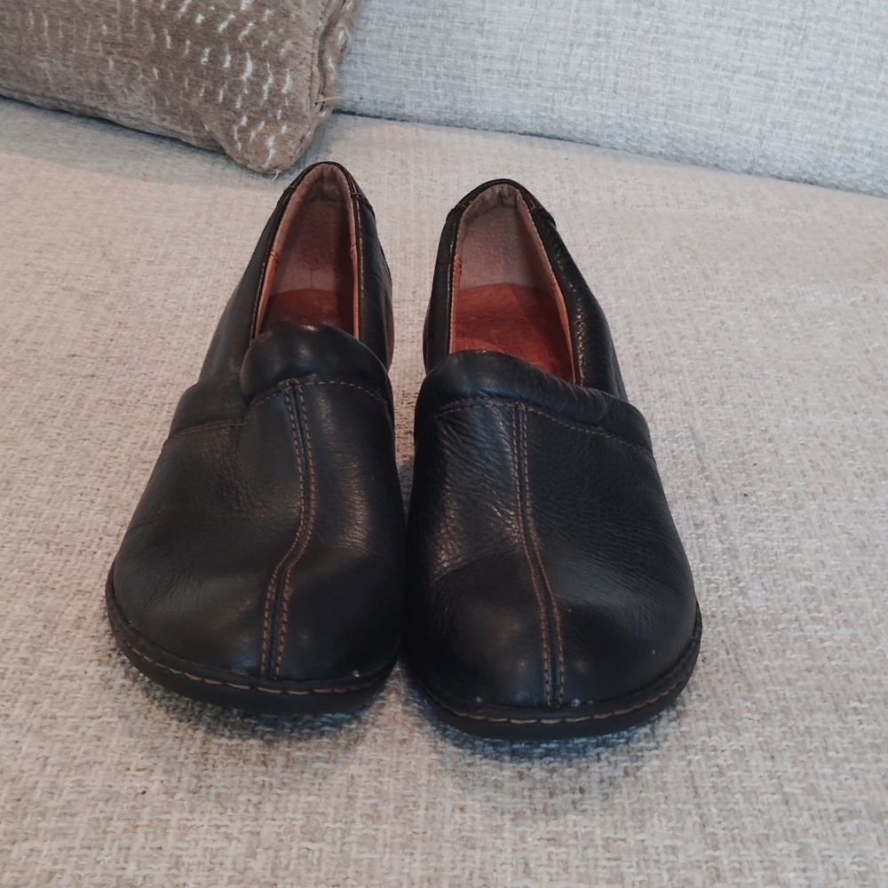 Born Black Leather Mules with Chunky Heel - Picture 2 of 6
